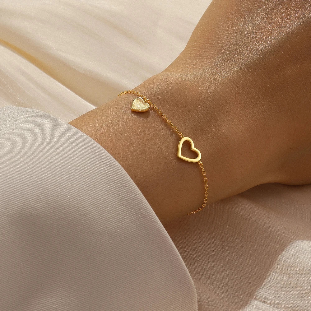 Aide 925 Silver Smooth Heart Shape Bracelet – 18K Gold Plated Light Luxury for Women